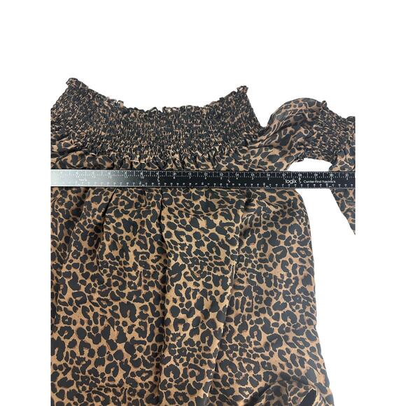 Max Studio Womens Off The Shoulder Leopard Print Tan Black Top Size Small - Picture 6 of 7